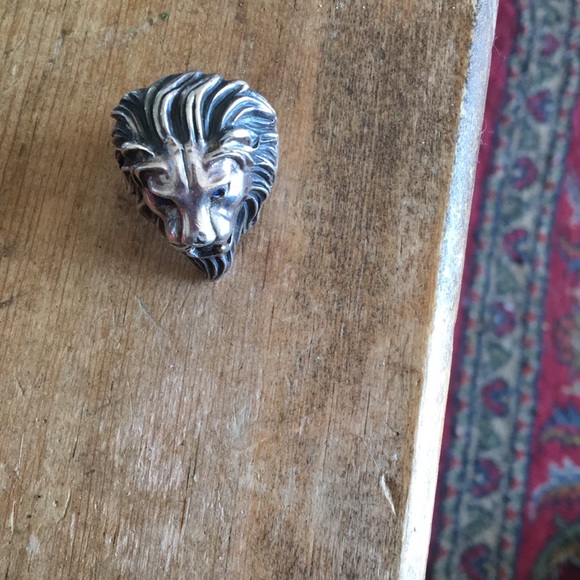 no brand Jewelry - Sterling silver lion ring with blue sapphire eyes